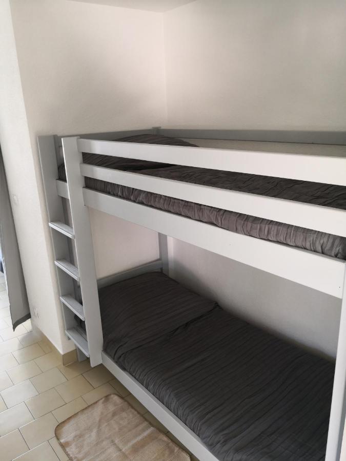 Studio A Hyeres Port - Proche De Toutes Commodites 外观 照片