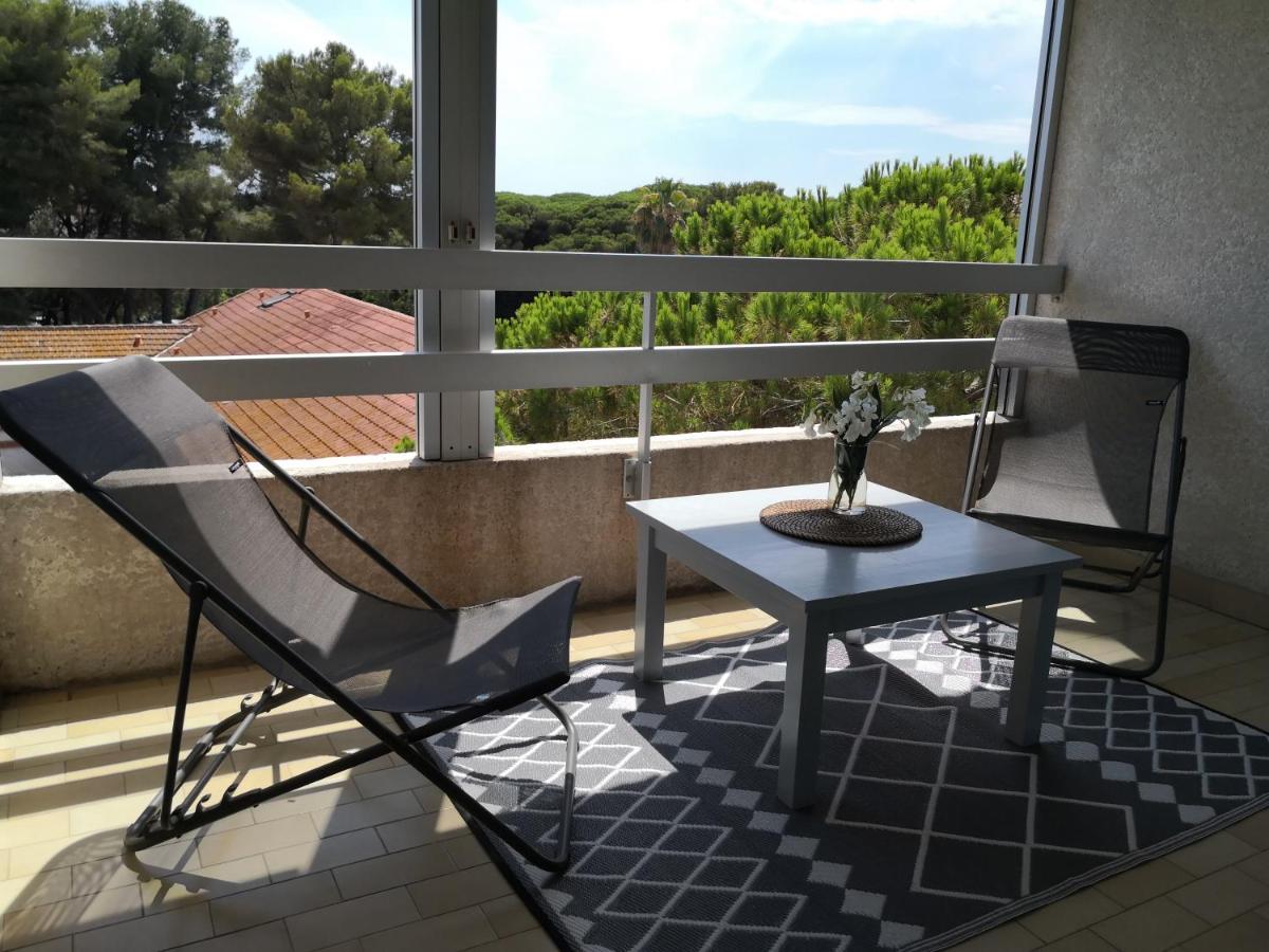 Studio A Hyeres Port - Proche De Toutes Commodites 外观 照片